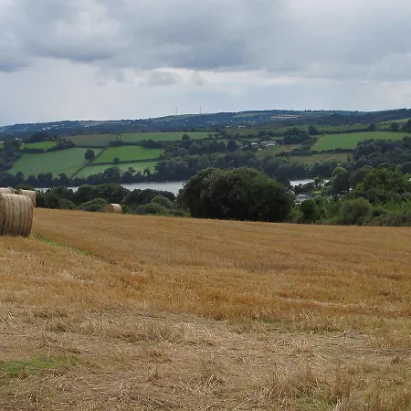 The Meadow * Feock